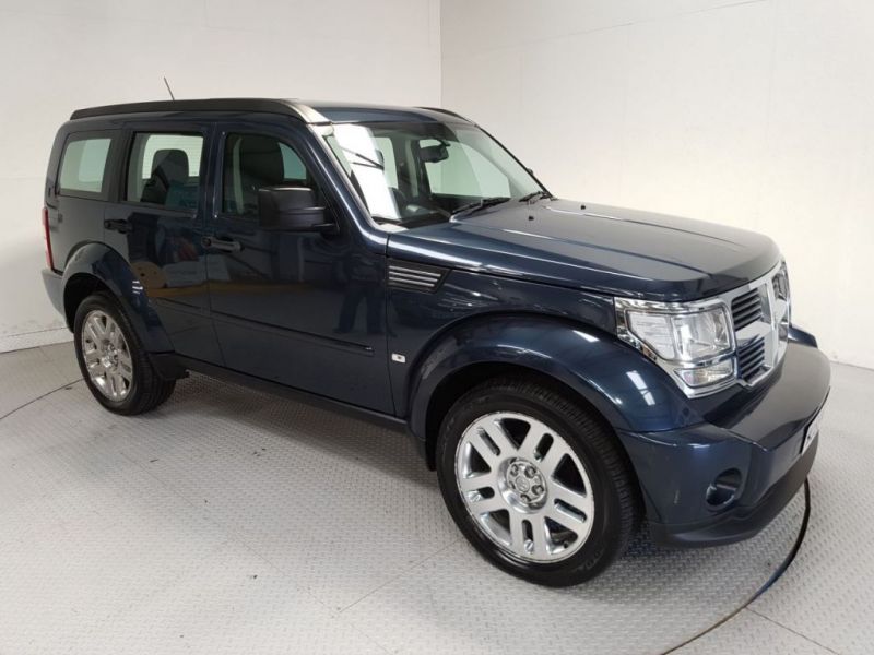 2009 Dodge Nitro 2.8 SXT TD 5d image 1