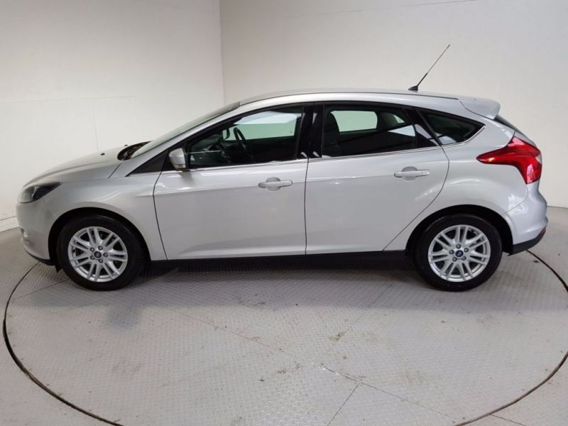 2013 Ford Focus 1.6 5d image 3