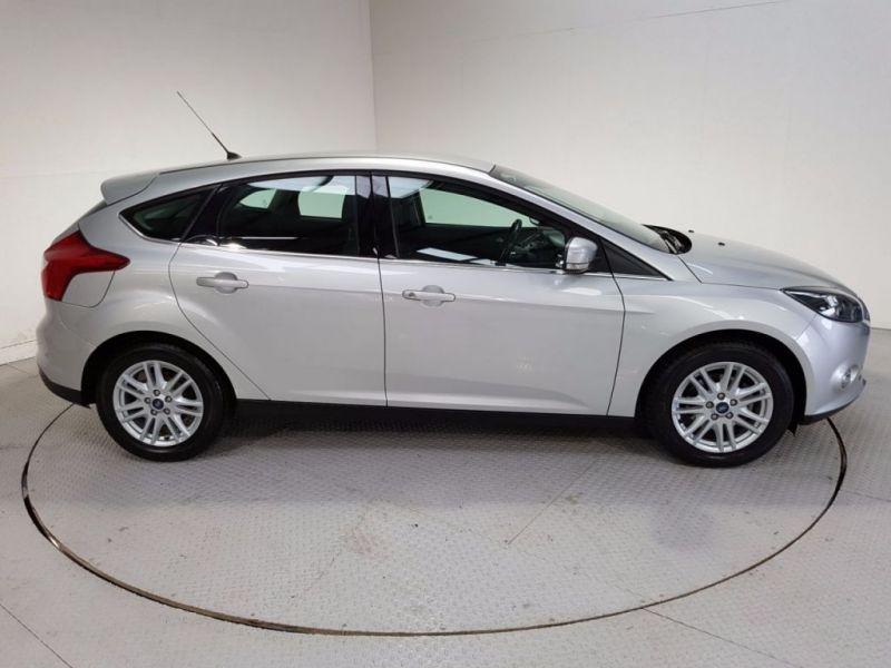 2013 Ford Focus 1.6 5d image 5