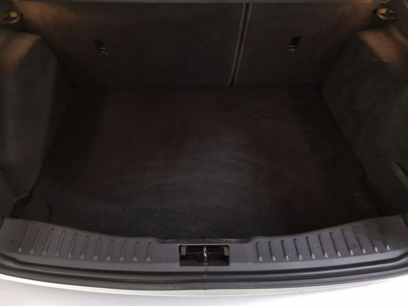 2013 Ford Focus 1.6 5d image 10