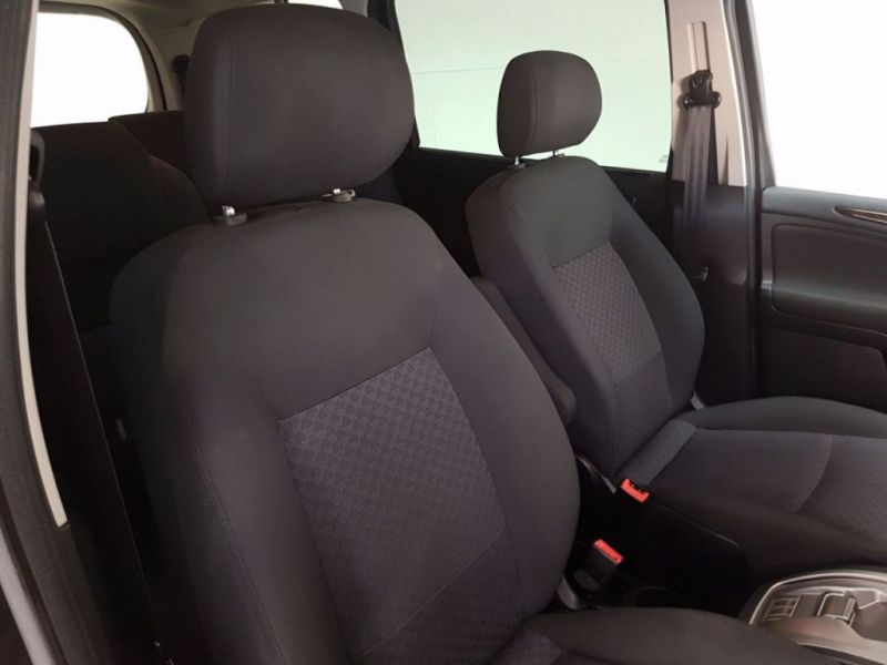 2010 Ford Galaxy 2.0 Ghia TDCI 5d image 8