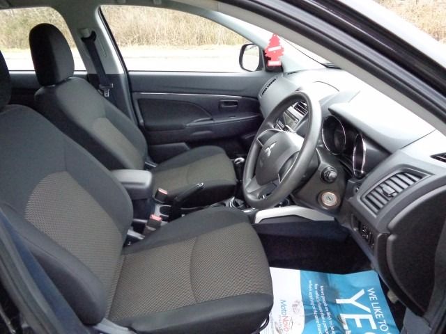 2014 Mitsubishi ASX 1.6 2 5d image 9