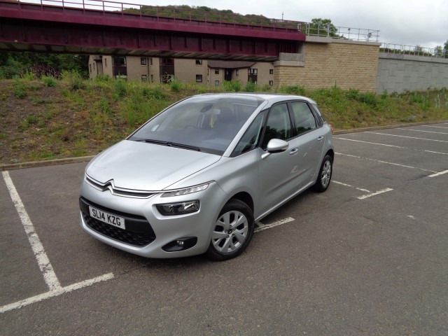 2014 Citroen C4 Picasso 1.6 E-HDI VTR PLUS 5d image 1