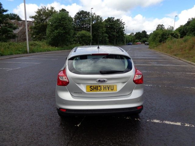 2013 Ford Focus 1.6 Zetec 5d image 3