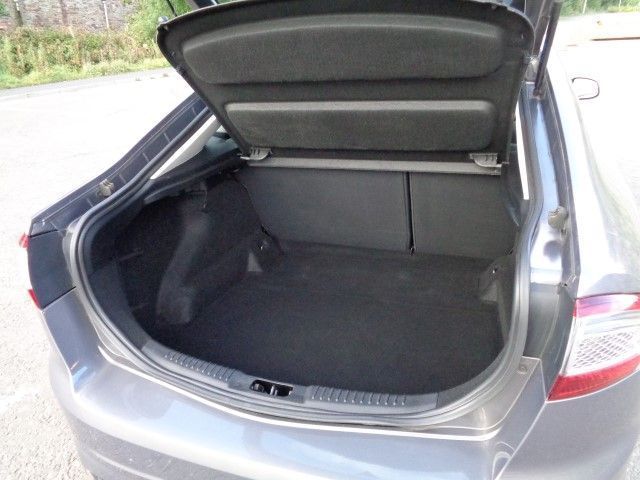 2011 Ford Mondeo 1.6 Zetec 5d image 6