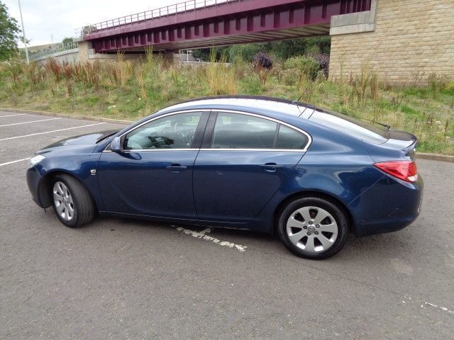 2013 Vauxhall Insignia 2.0 SRI CDTI 5d image 2