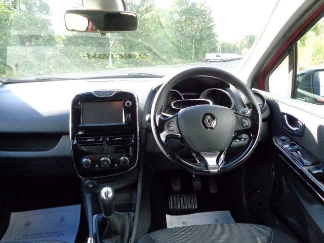 2013 Renault Clio 1.5 DCI S/S 5d image 8