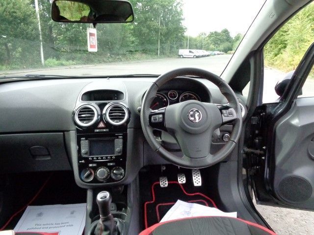 2013 Vauxhall Corsa 1.4 SRI 3d image 8