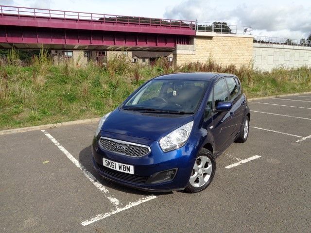 2011 Kia Venga 1.4 CRDI 5d image 1