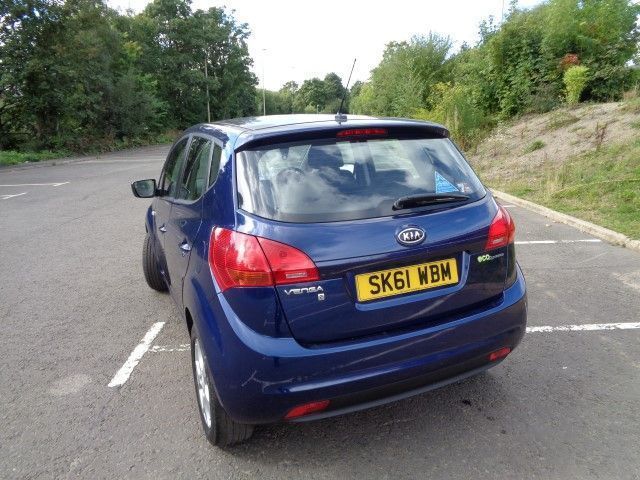 2011 Kia Venga 1.4 CRDI 5d image 3