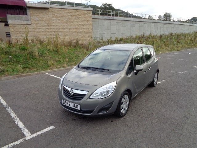 2012 Vauxhall Meriva 1.4 5d image 1