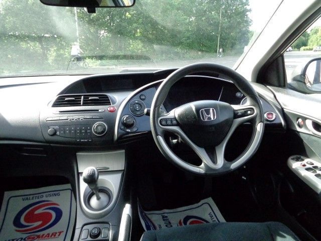 2007 Honda Civic 1.3 SE I-DSI 5d image 8