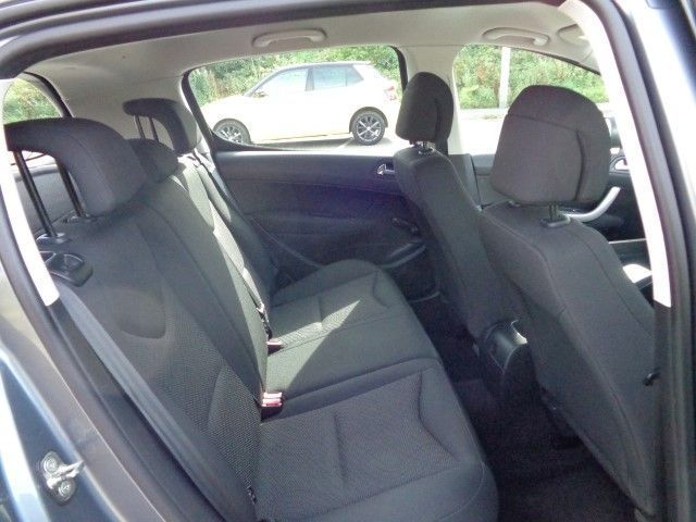 2009 Peugeot 308 1.4 XL 5d image 7