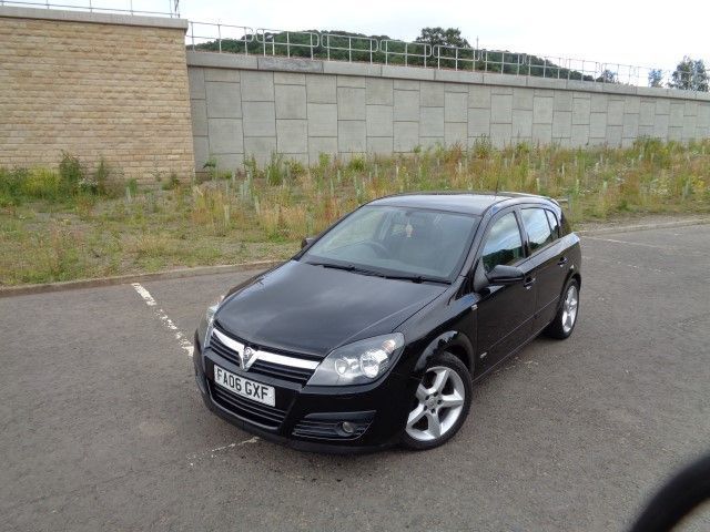 2006 Vauxhall Astra 1.9 SRI CDTI 5d image 1