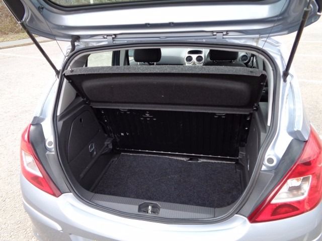 2008 Vauxhall Corsa 1.2 5d image 6