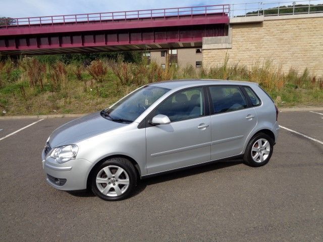 2008 Volkswagen Polo 1.2 5d image 2
