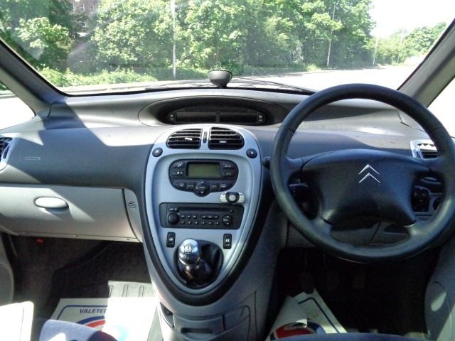 2005 Citroen Xsara 2.0 Picasso HDI 5d image 8