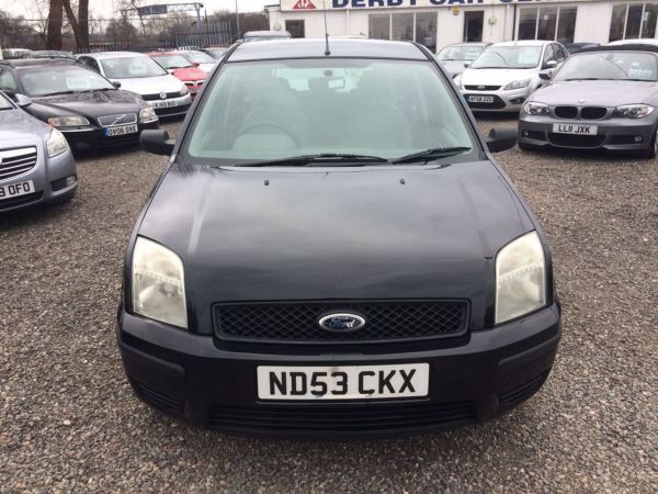 2003 Ford Fusion 1.6 image 2