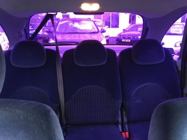 2005 Citroen Xsara Picasso 1.6 HDi image 8