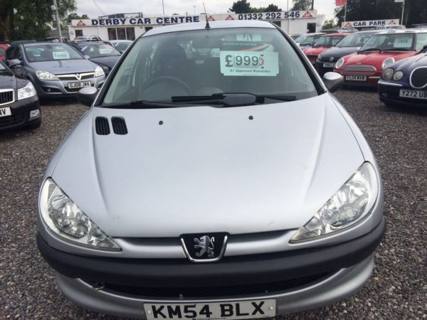 2004 Peugeot 206 1.1 S image 2