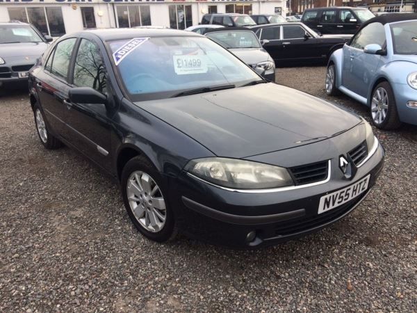 2005 Renault Laguna 1.9 dCi image 1