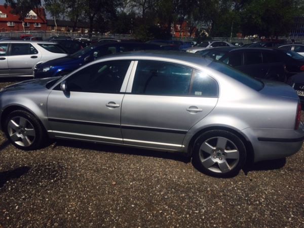 2003 Skoda Superb 1.9 TDI image 4