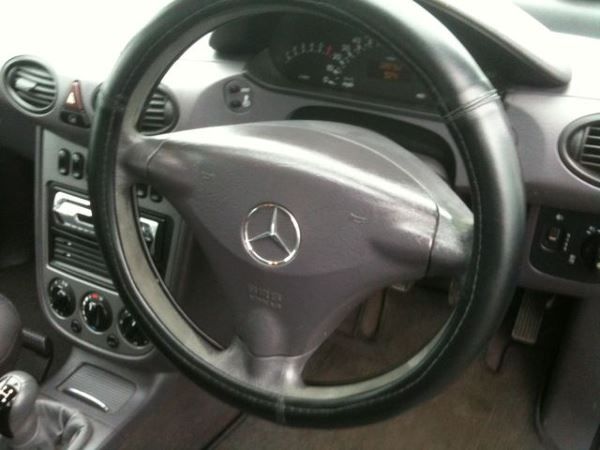 2003 Mercedes-Benz A140 SE image 8
