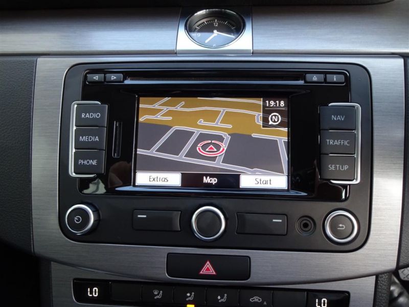 2013 (13) Volkswagen Passat 2.0 TDi Highline Estate image 4