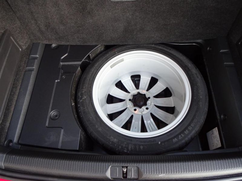 2013 (13) Volkswagen Passat 2.0 TDi Highline Estate image 9