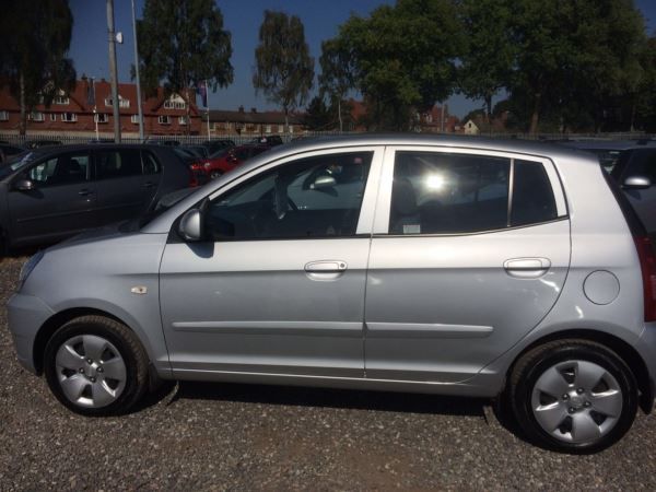 2005 Kia Picanto 1.1 LX image 4