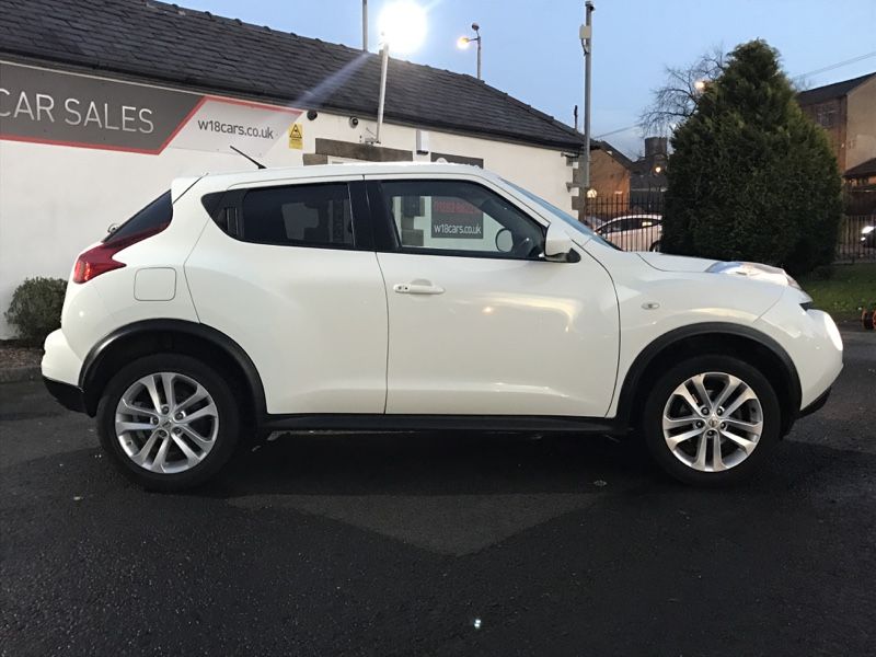 2011 Nissan Juke 1.5 dCi Tekna 5dr image 2
