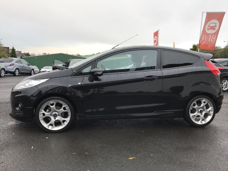 2009 Ford Fiesta 1.6 Zetec S 3dr image 4