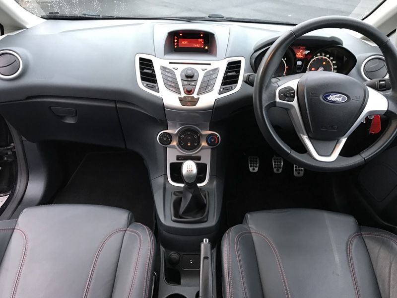 2009 Ford Fiesta 1.6 Zetec S 3dr image 9
