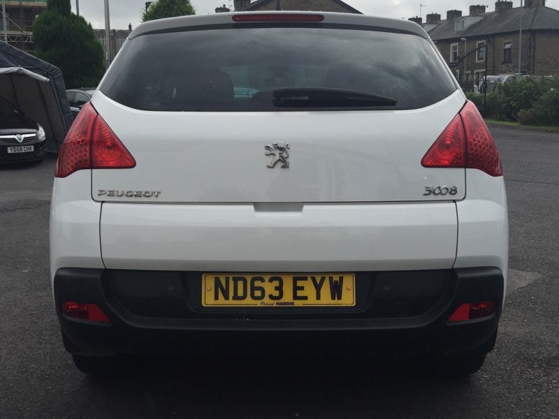 2013 Peugeot 3008 1.6 HDi FAP Active 5dr image 3