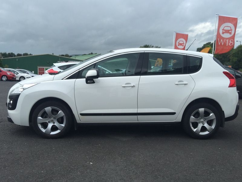 2013 Peugeot 3008 1.6 HDi FAP Active 5dr image 4