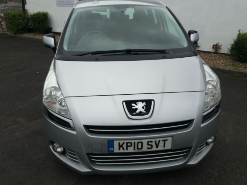 2010 Peugeot 5008 1.6 HDi FAP Sport 5dr image 5