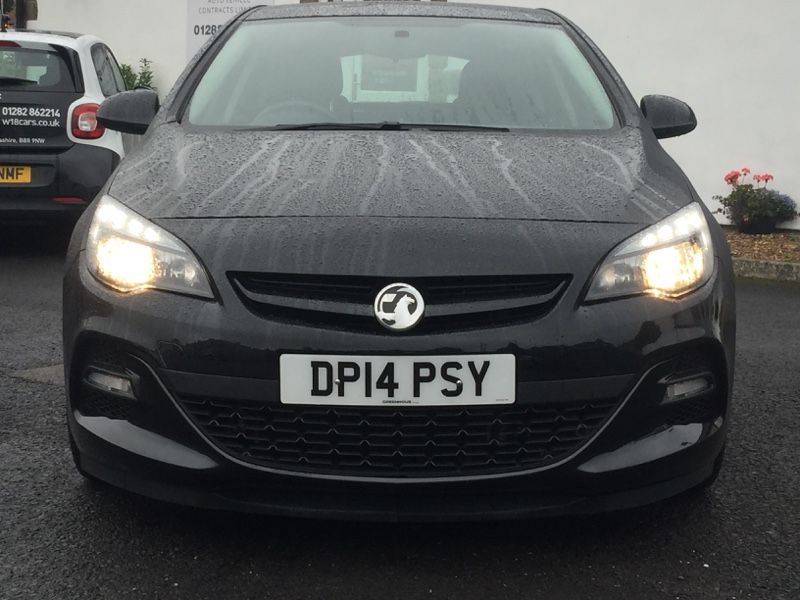 2014 Vauxhall Astra 1.6 i VVT 16v GT 5dr image 5