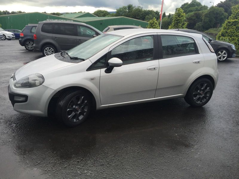 2010 Fiat Punto Evo 1.4 16v GP 5dr image 2