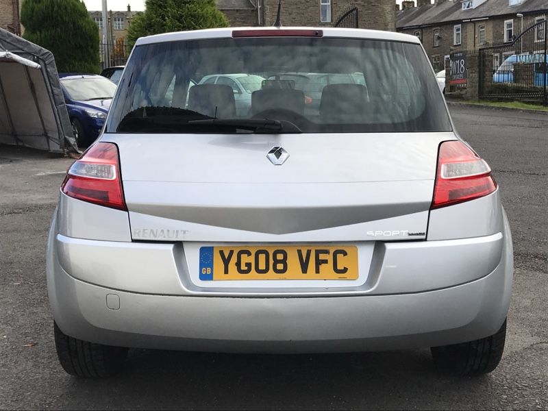 2008 Renault Megane 1.9 dCi 3dr image 3
