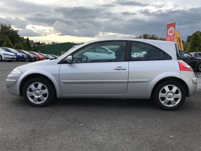 2008 Renault Megane 1.9 dCi 3dr image 4