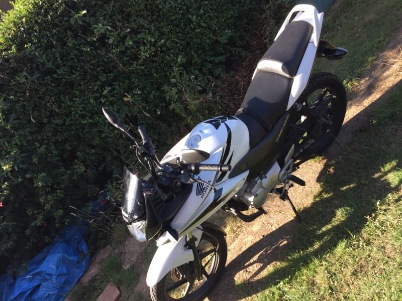 2012 Honda CBF125 image 2