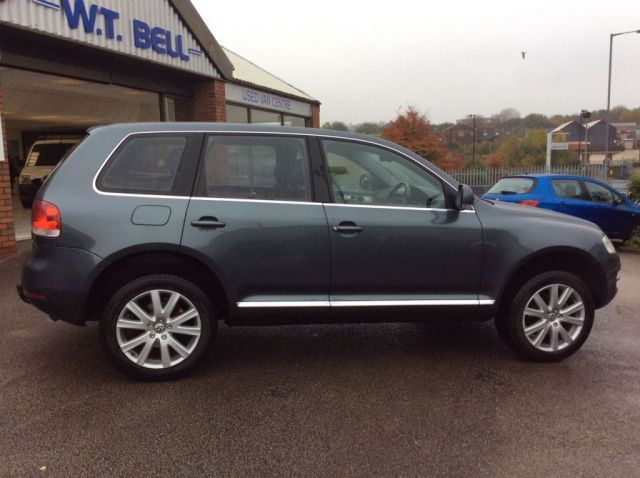 2005 Volkswagen Touareg 2.5 TDI Sport 5d image 4