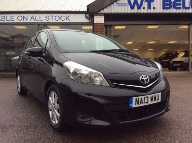2013 Toyota Yaris 1.4 D-4D TR 5d image 1