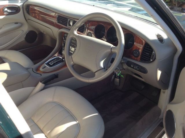 1998 Jaguar XJ 3.2 Sovereign V8 4d image 5