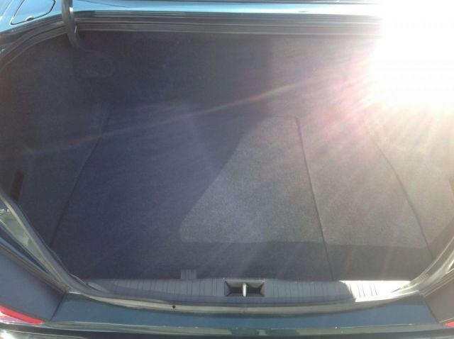 1998 Jaguar XJ 3.2 Sovereign V8 4d image 9