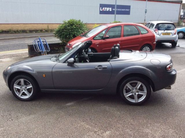2007 Mazda MX-5 2.0 I Roadster 2d image 3