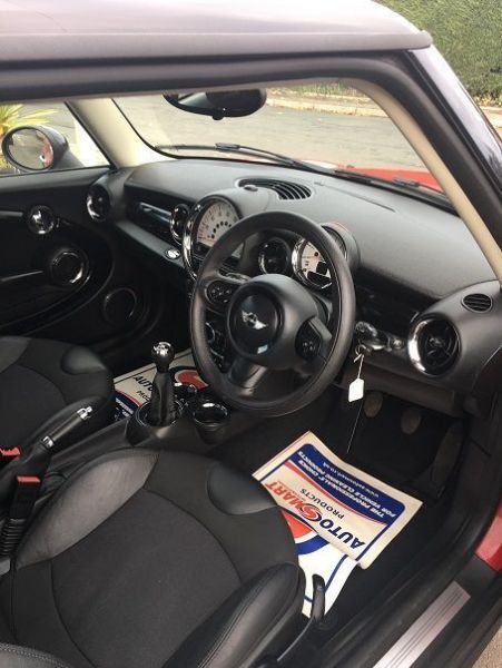 2013 Mini Hatch Cooper D 1.6 3D image 7
