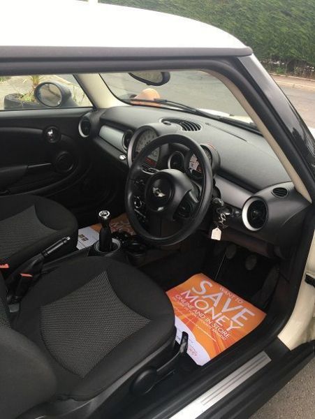 2013 Mini Hatch One 1.6 3D image 8