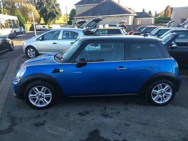 2011 Mini Hatch Cooper 1.6 3D image 1