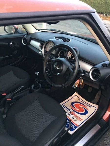2012 Mini Hatch One 1.6 3D image 7